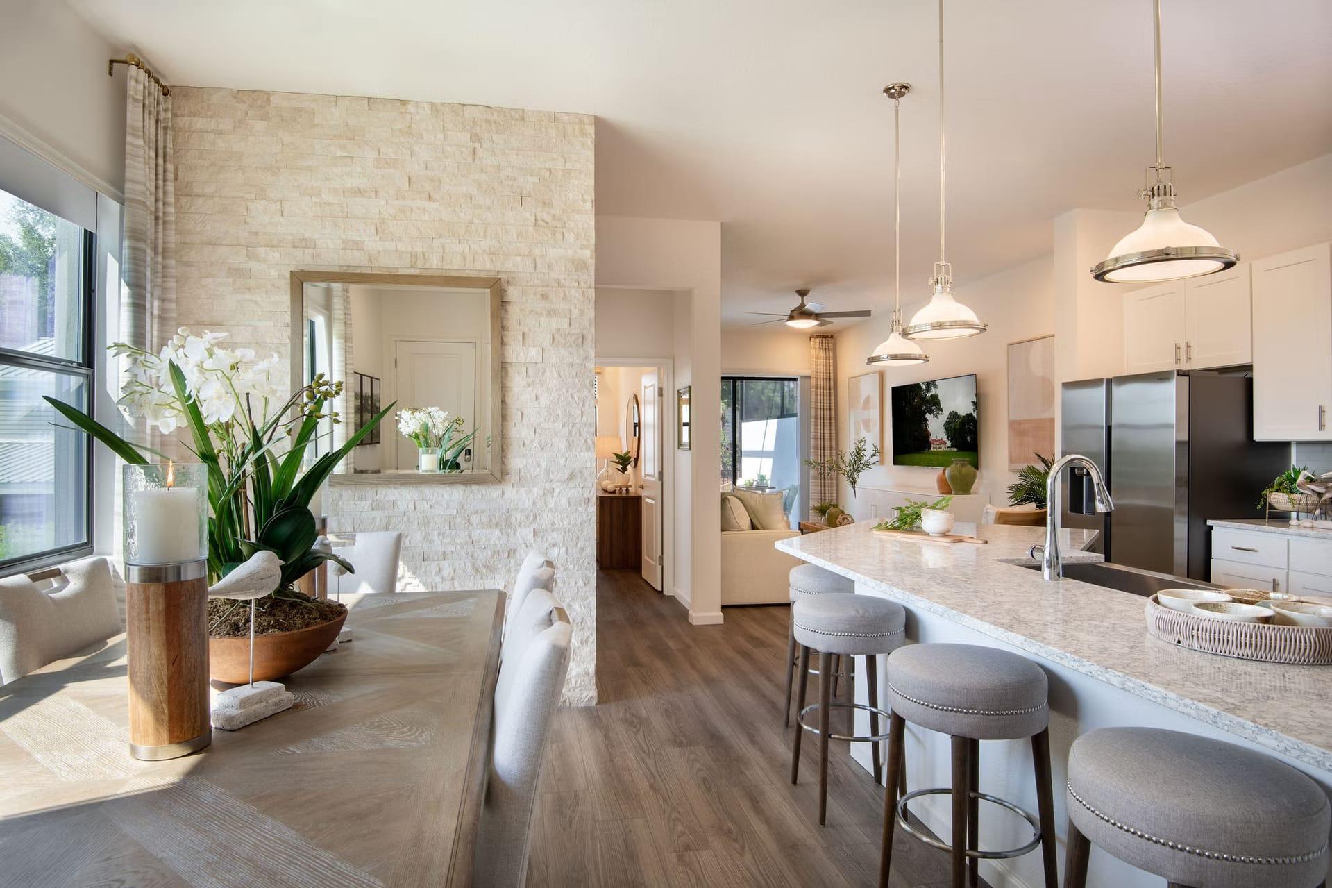Cocina y sala de la townhome Nautilus