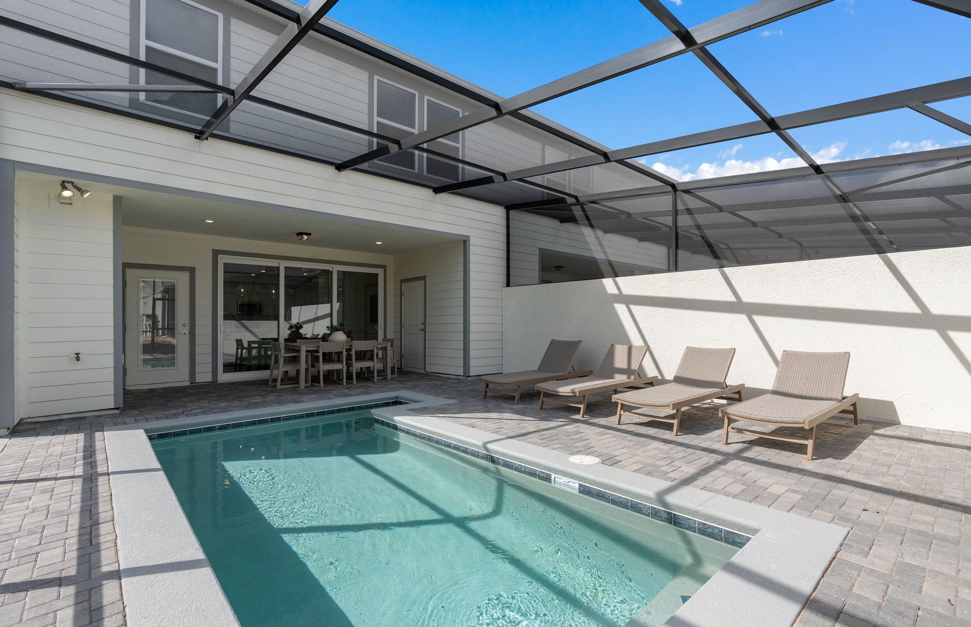 Piscina privativa telada da townhome Castaway