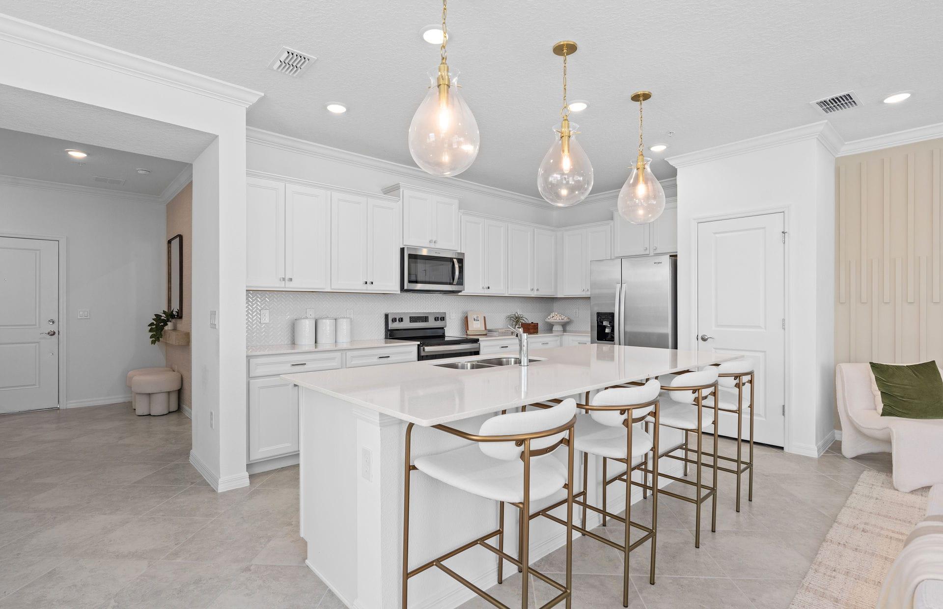 Cozinha com ilha da townhome Castaway